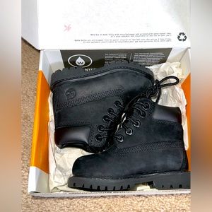 NEW black timberland boots